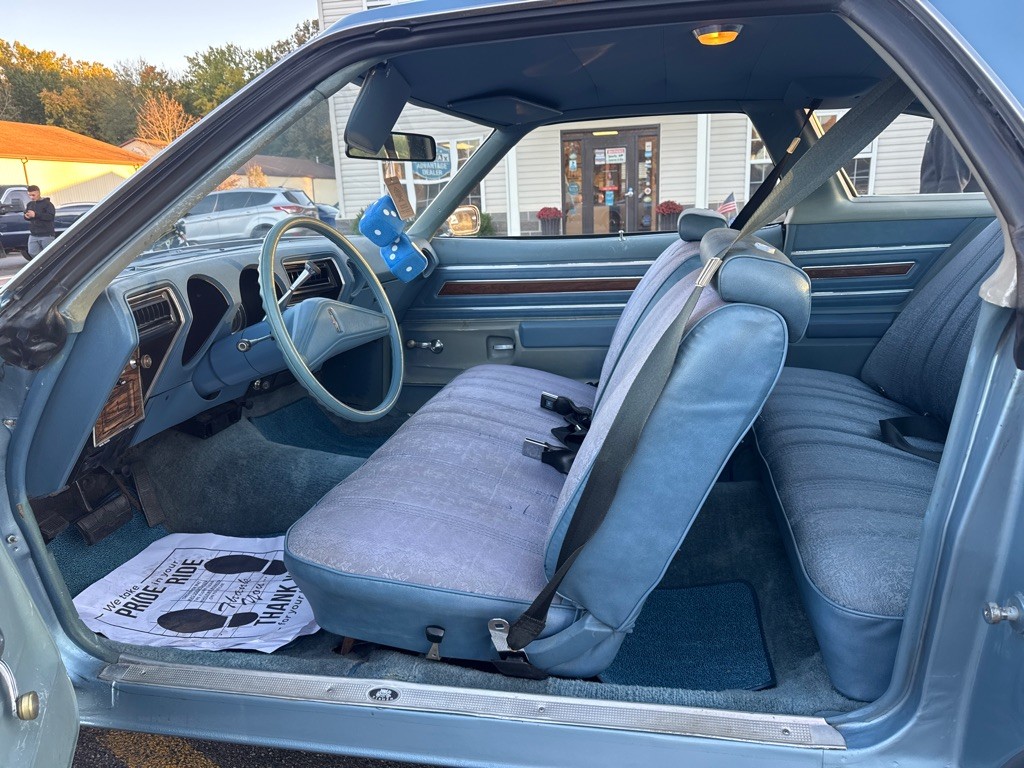 1974 Oldsmobile Cutlass Image 10