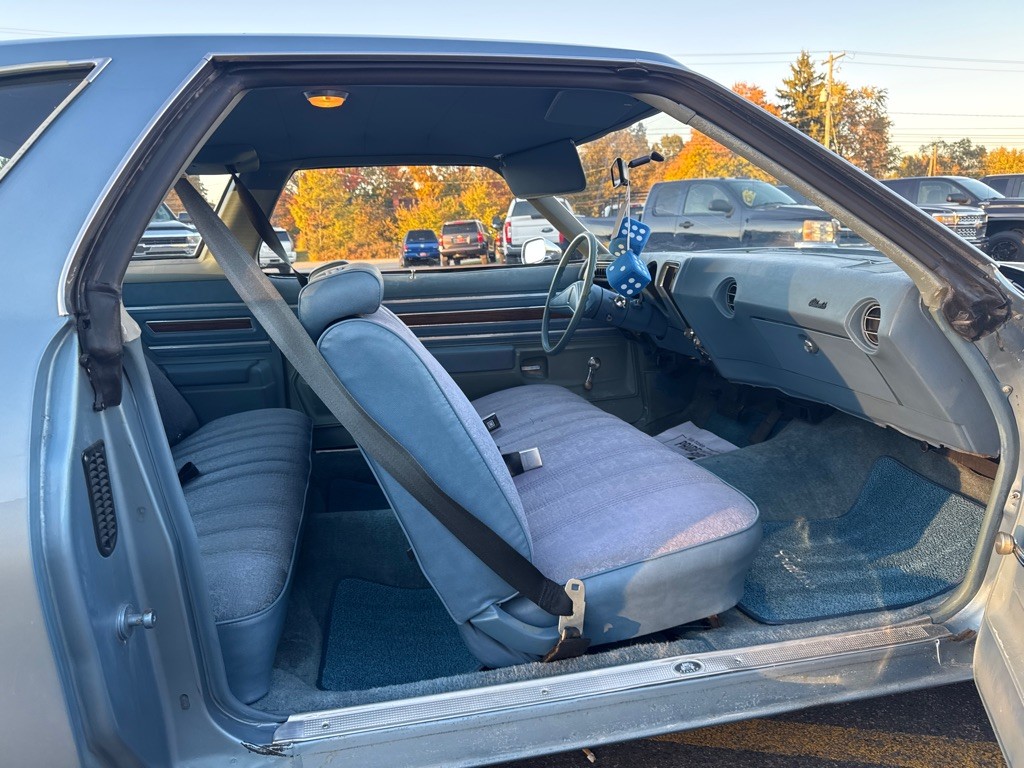 1974 Oldsmobile Cutlass Image 12