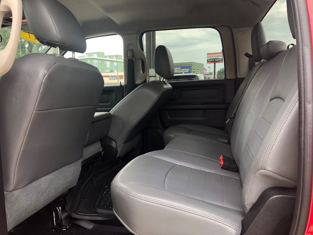2017 RAM 3500 Image 13