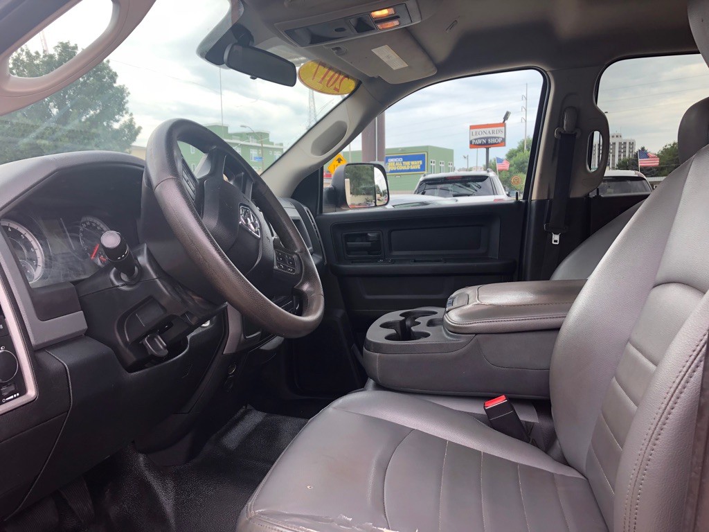 2017 RAM 3500 Image 15