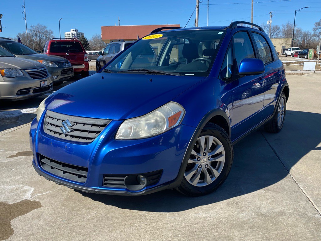 2013 Suzuki SX4 Image 1