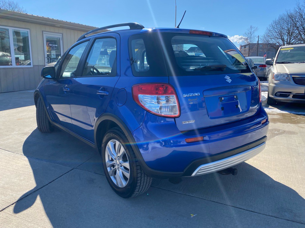 2013 Suzuki SX4 Image 7