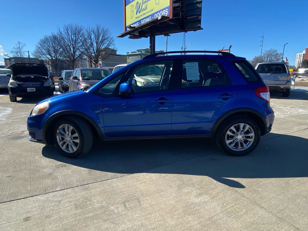 2013 Suzuki SX4 Image 8