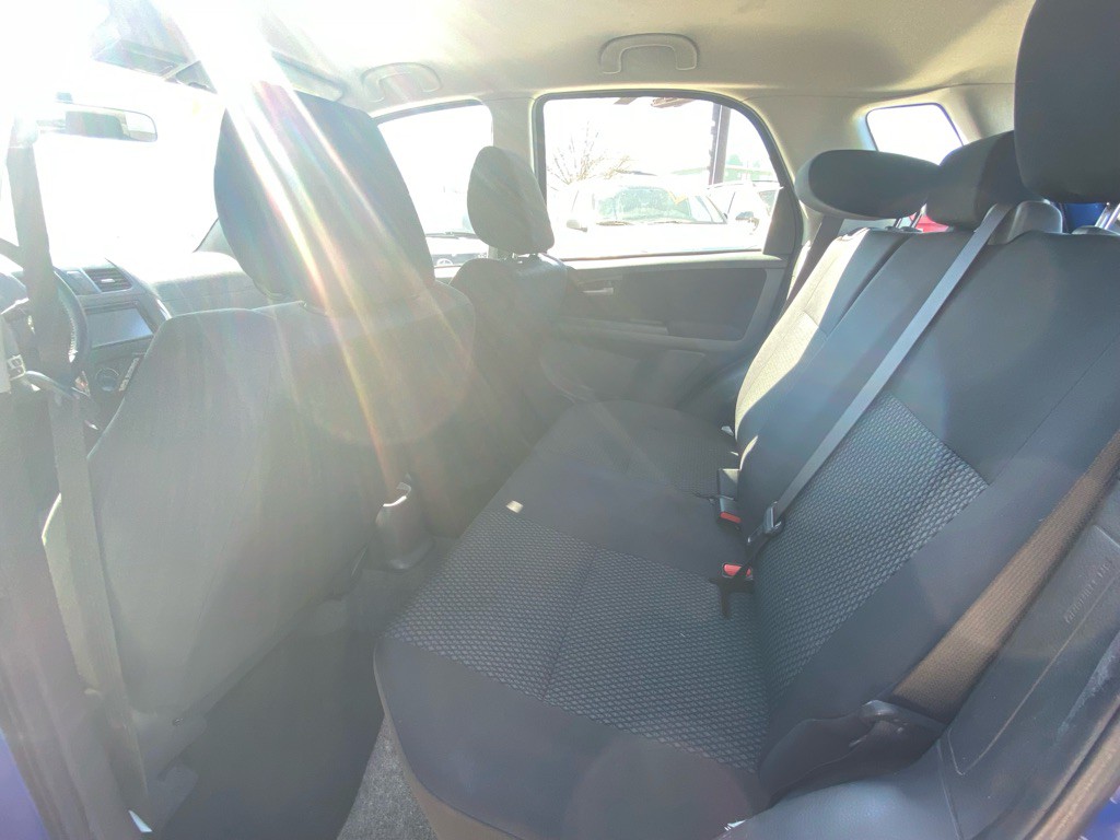 2013 Suzuki SX4 Image 12