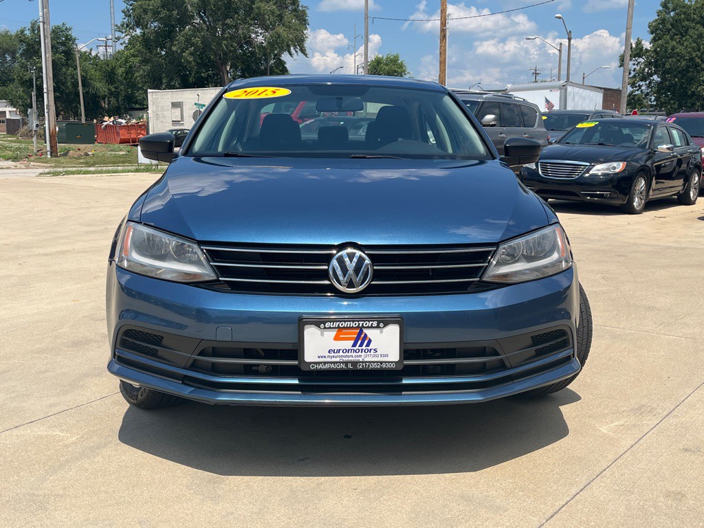 2015 Volkswagen Jetta Image 2