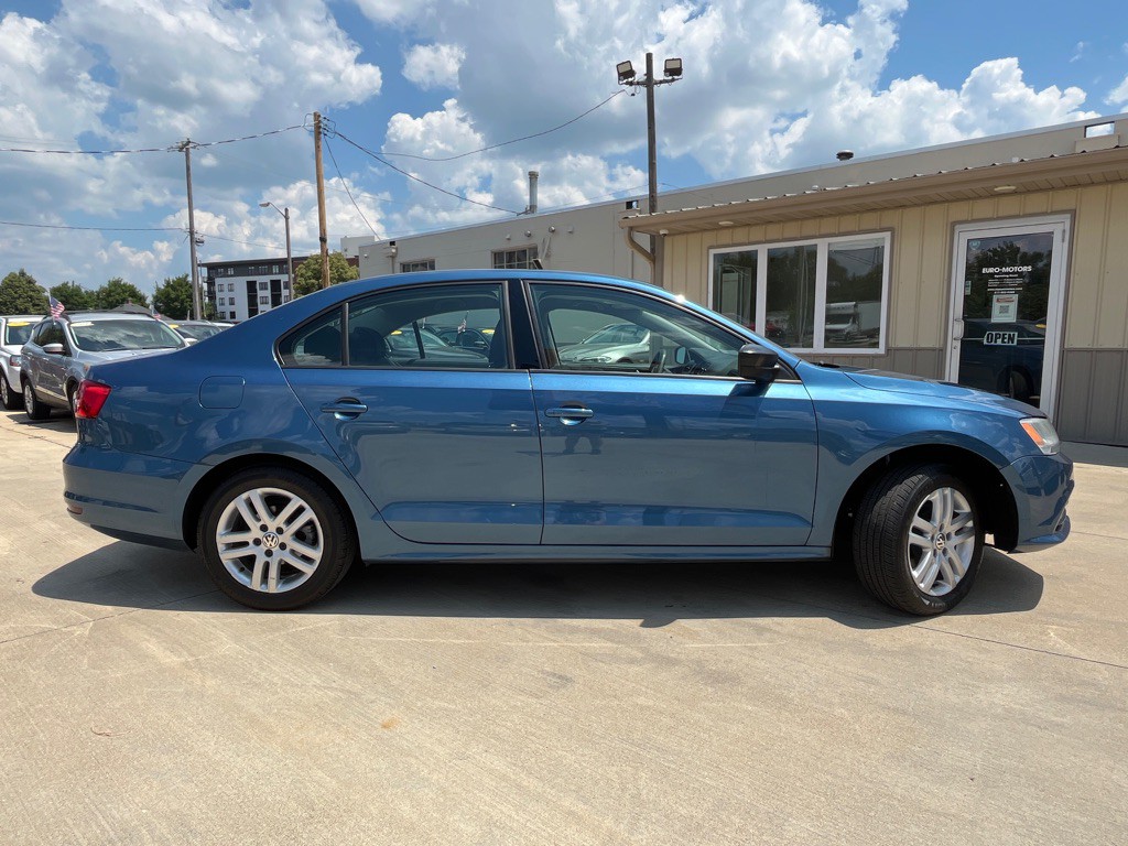 2015 Volkswagen Jetta Image 4