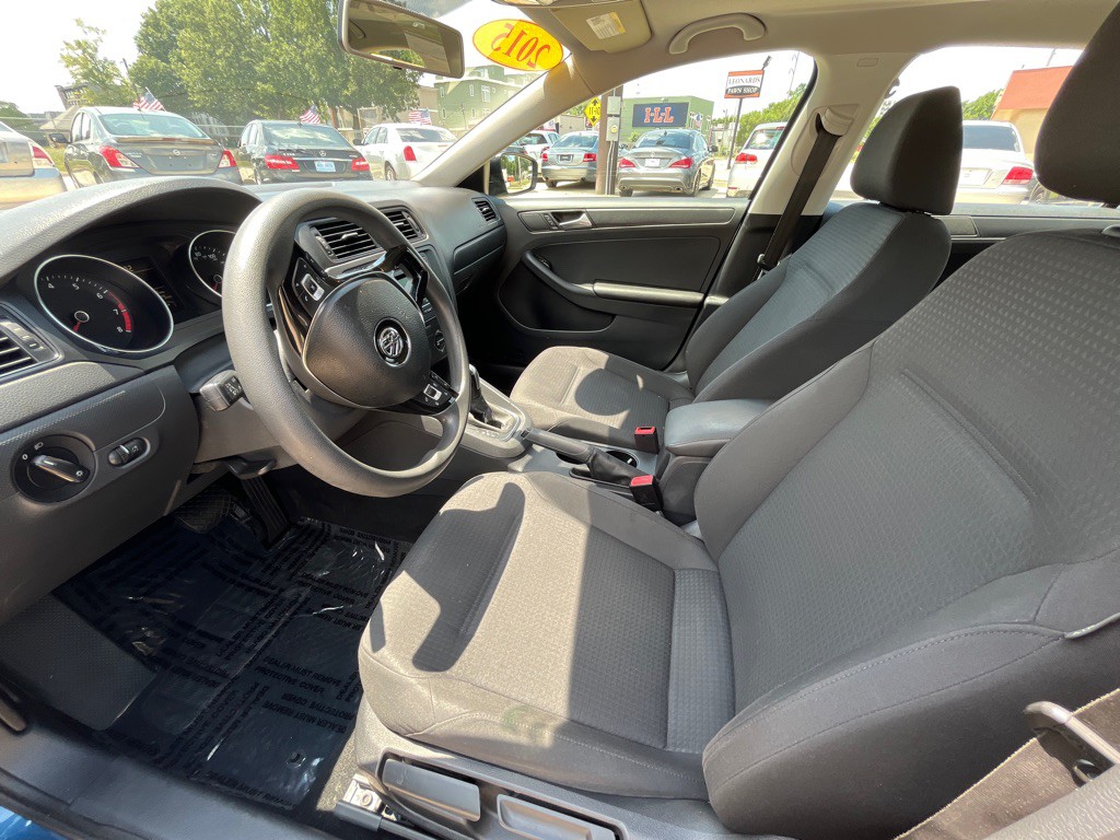 2015 Volkswagen Jetta Image 13