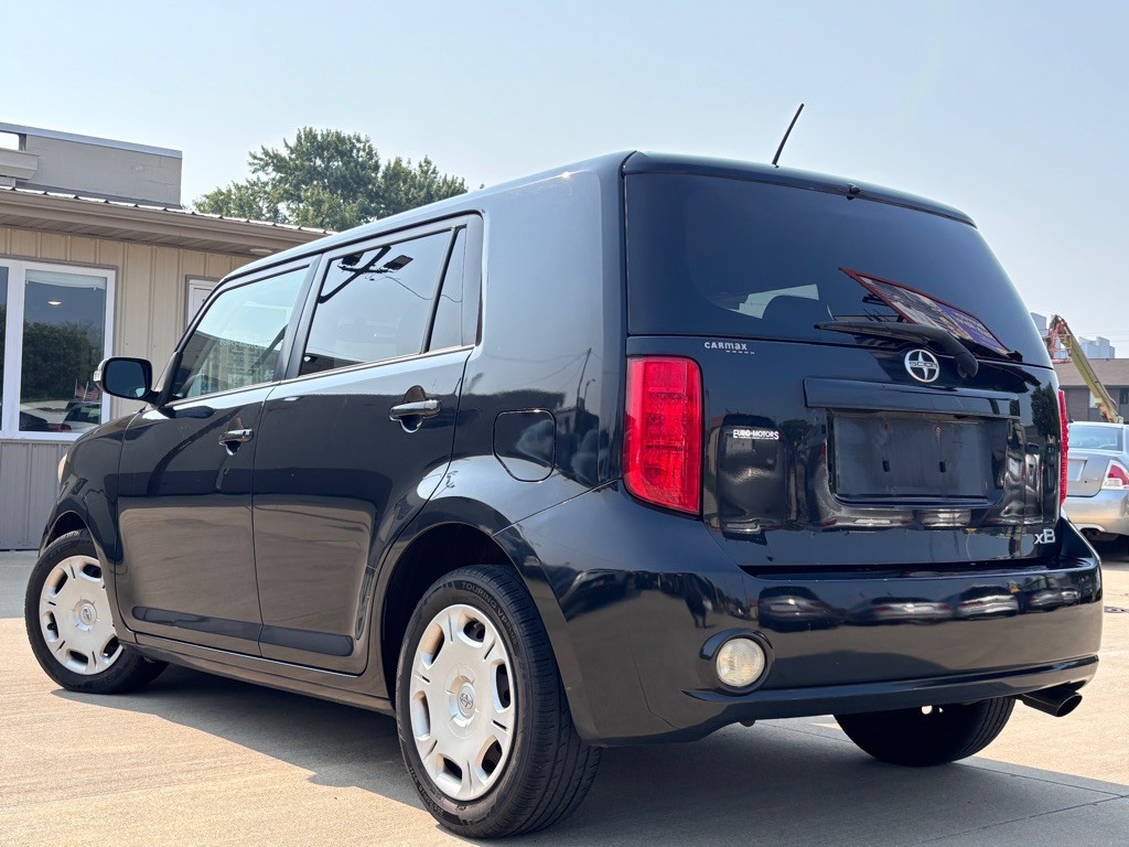 2009 Scion xB Image 3