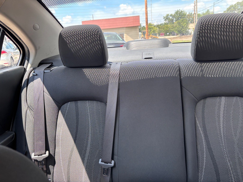 2017 Chevrolet Sonic Image 11