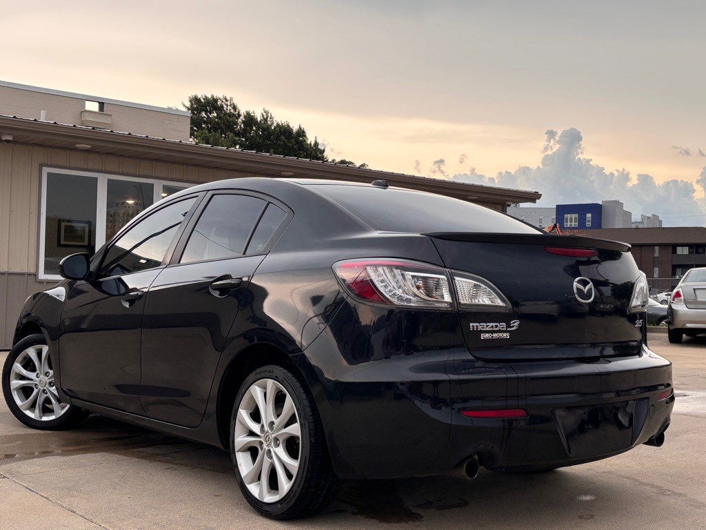 2011 Mazda Mazda3 Image 3