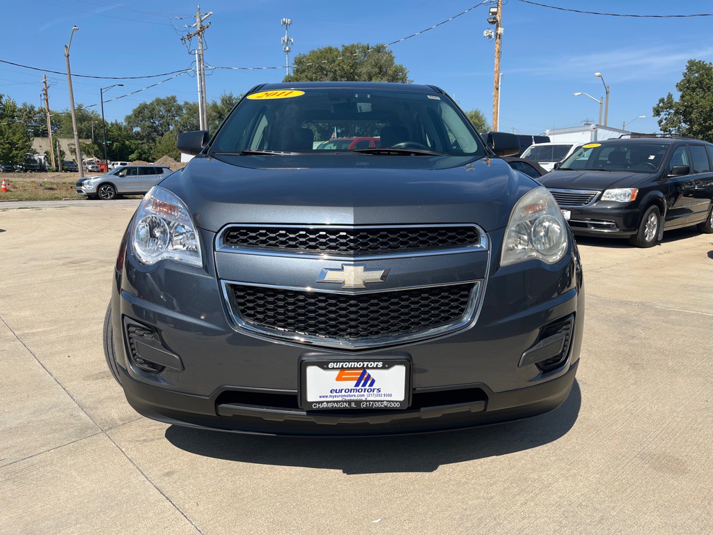 2011 Chevrolet Equinox Image 2
