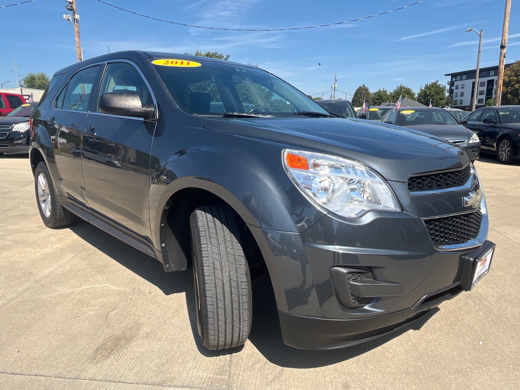 2011 Chevrolet Equinox Image 3