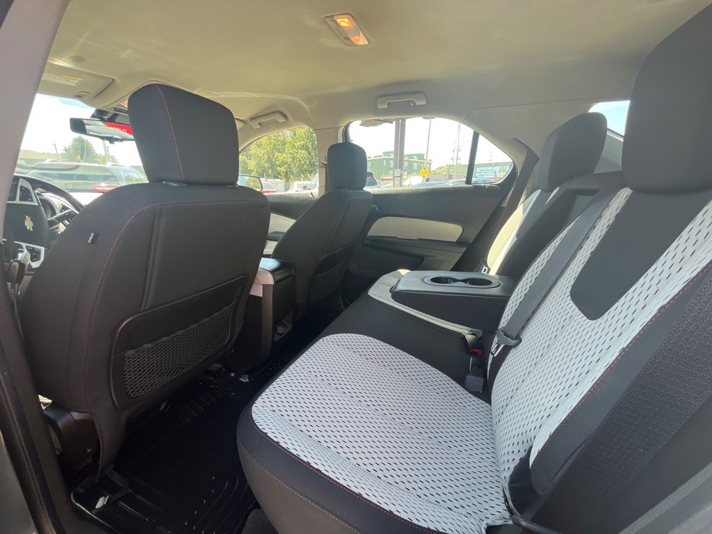 2011 Chevrolet Equinox Image 12