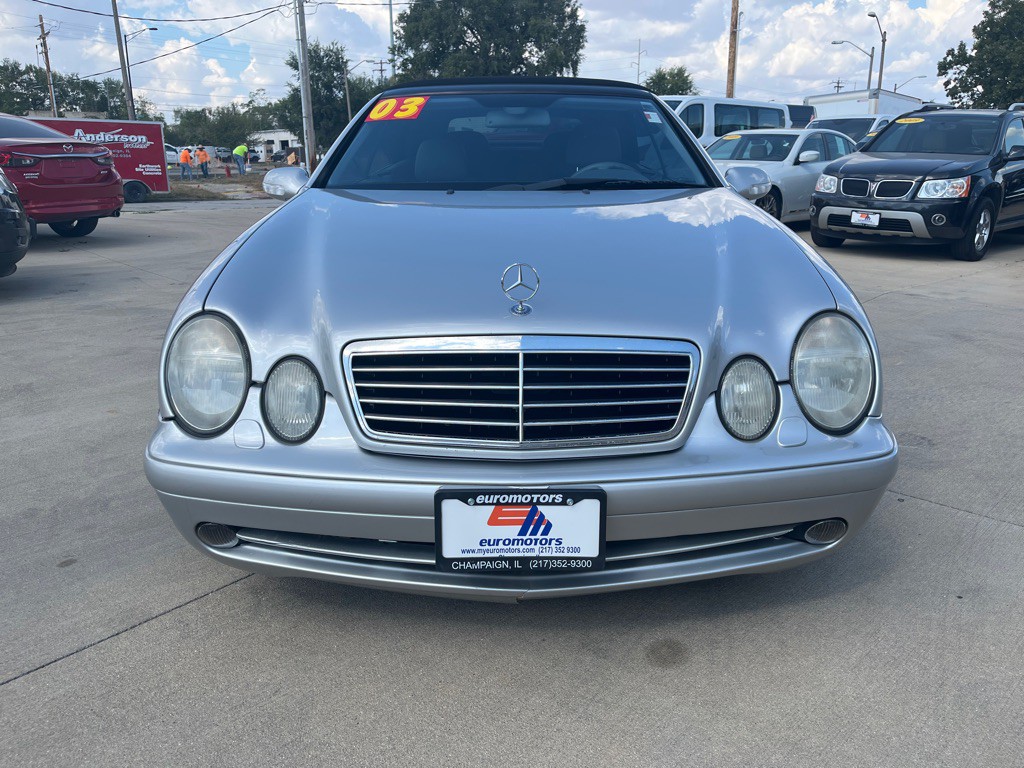 2003 Mercedes-Benz CLK-Class Image 2