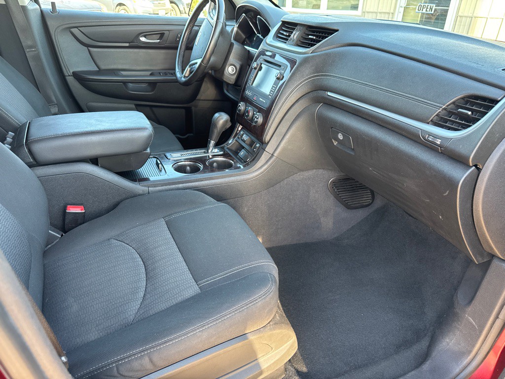 2016 Chevrolet Traverse Image 9