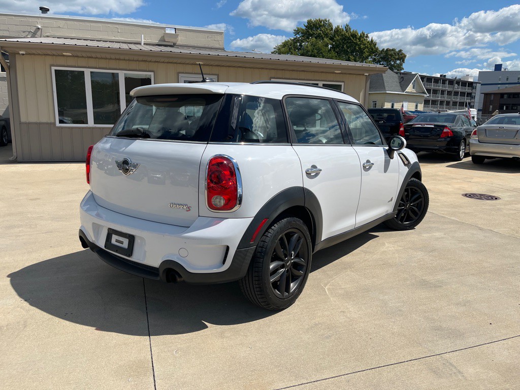 2012 MINI Cooper Image 5