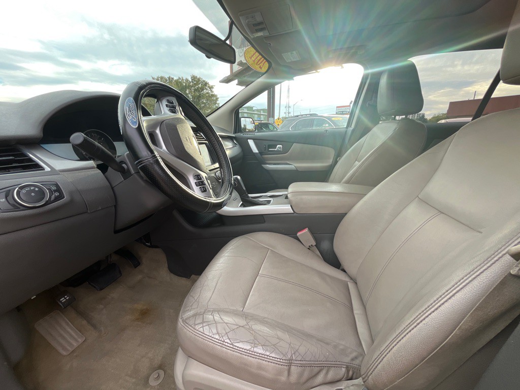 2011 Ford Edge Image 14