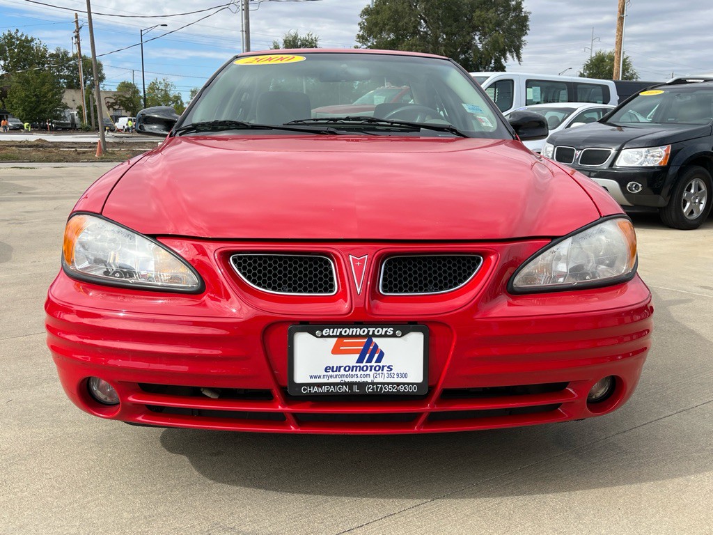 2000 Pontiac Grand Am Image 2