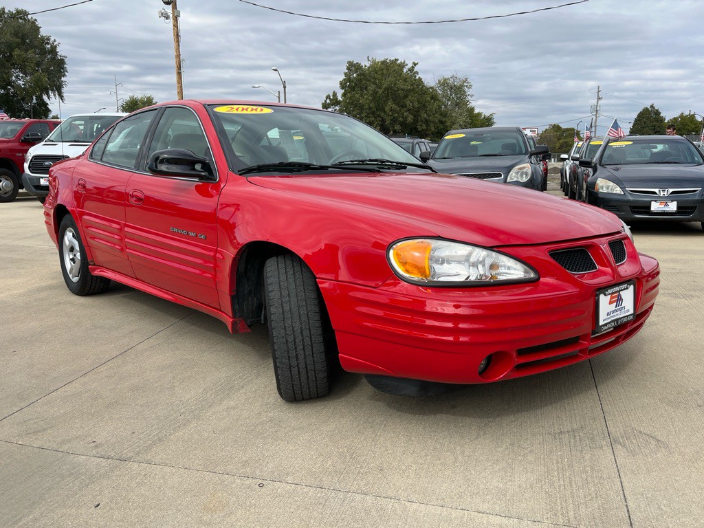 2000 Pontiac Grand Am Image 3
