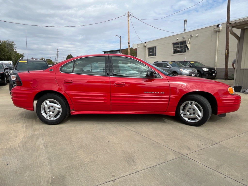2000 Pontiac Grand Am Image 4