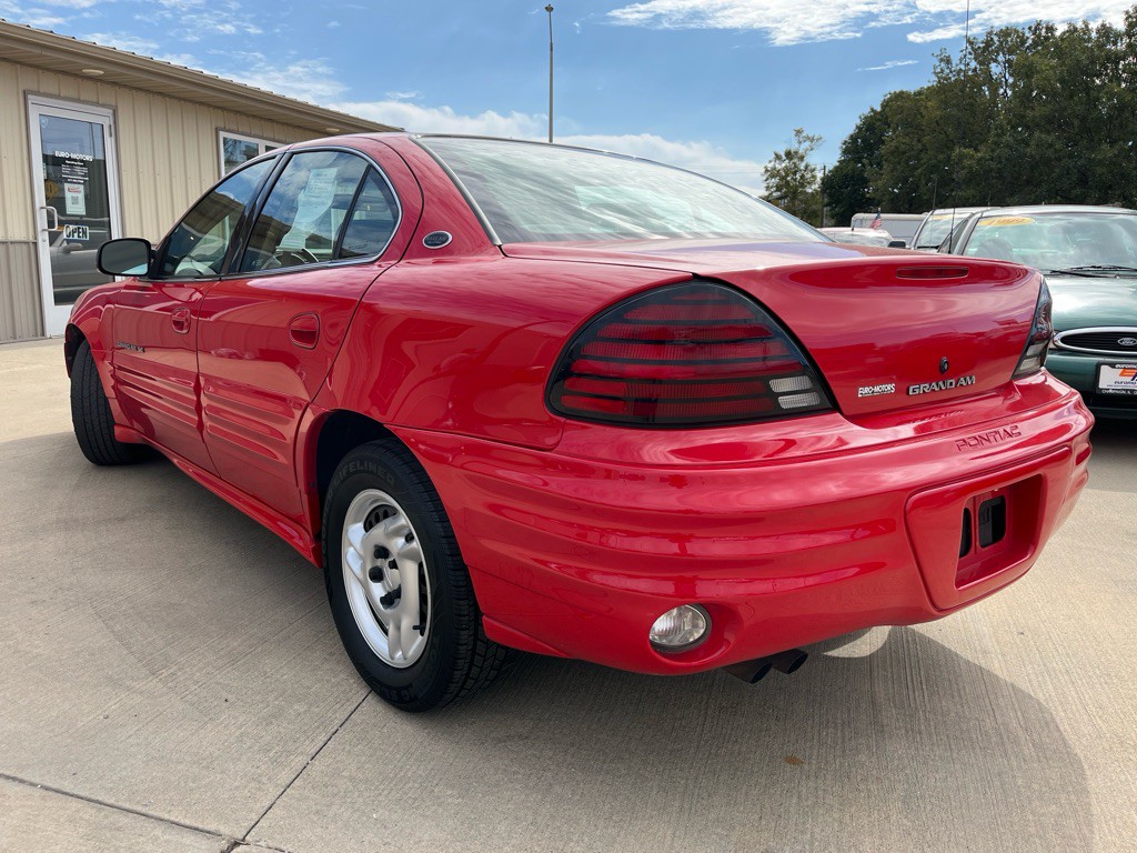 2000 Pontiac Grand Am Image 7