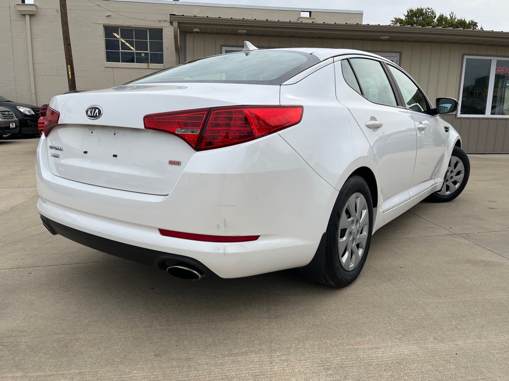 2011 Kia Optima Image 5