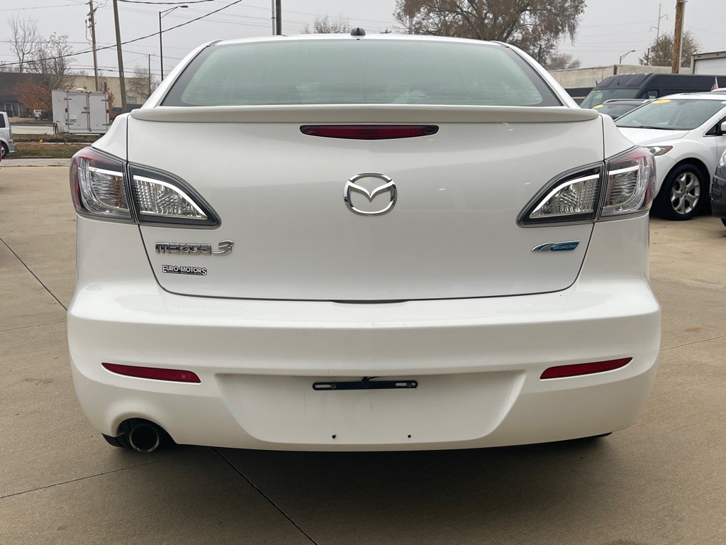 2013 Mazda Mazda3 Image 6