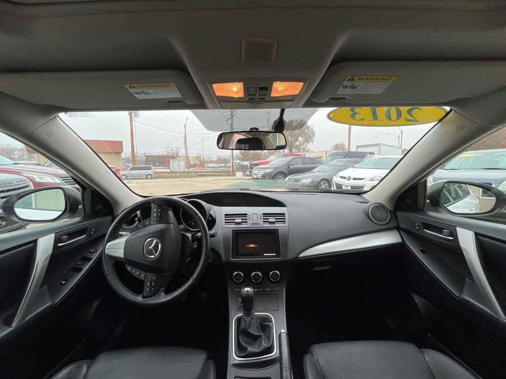 2013 Mazda Mazda3 Image 12