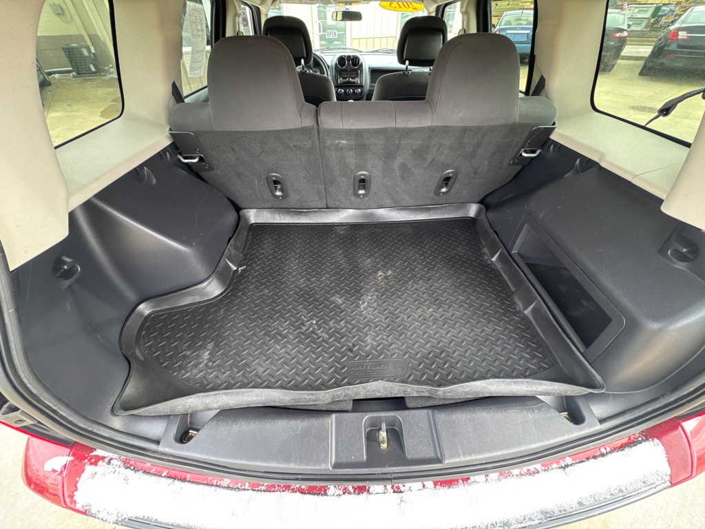 2015 Jeep Patriot Image 9