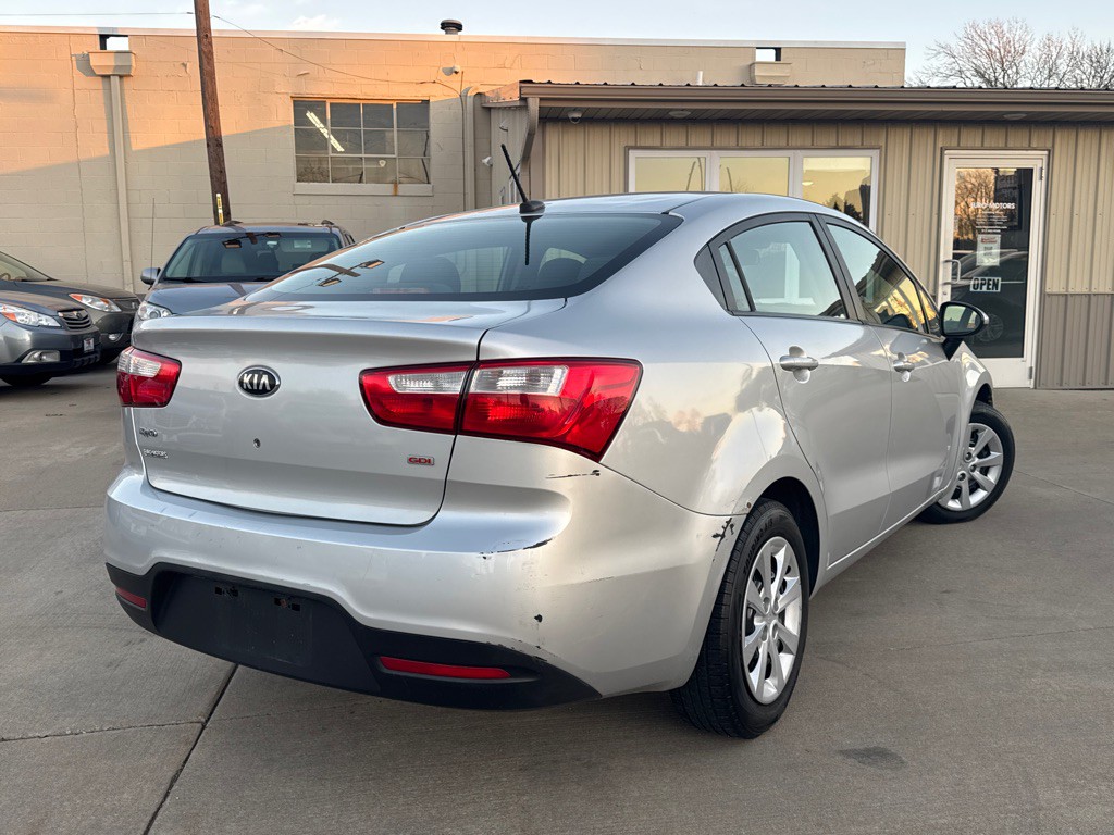 2013 Kia Rio Image 7