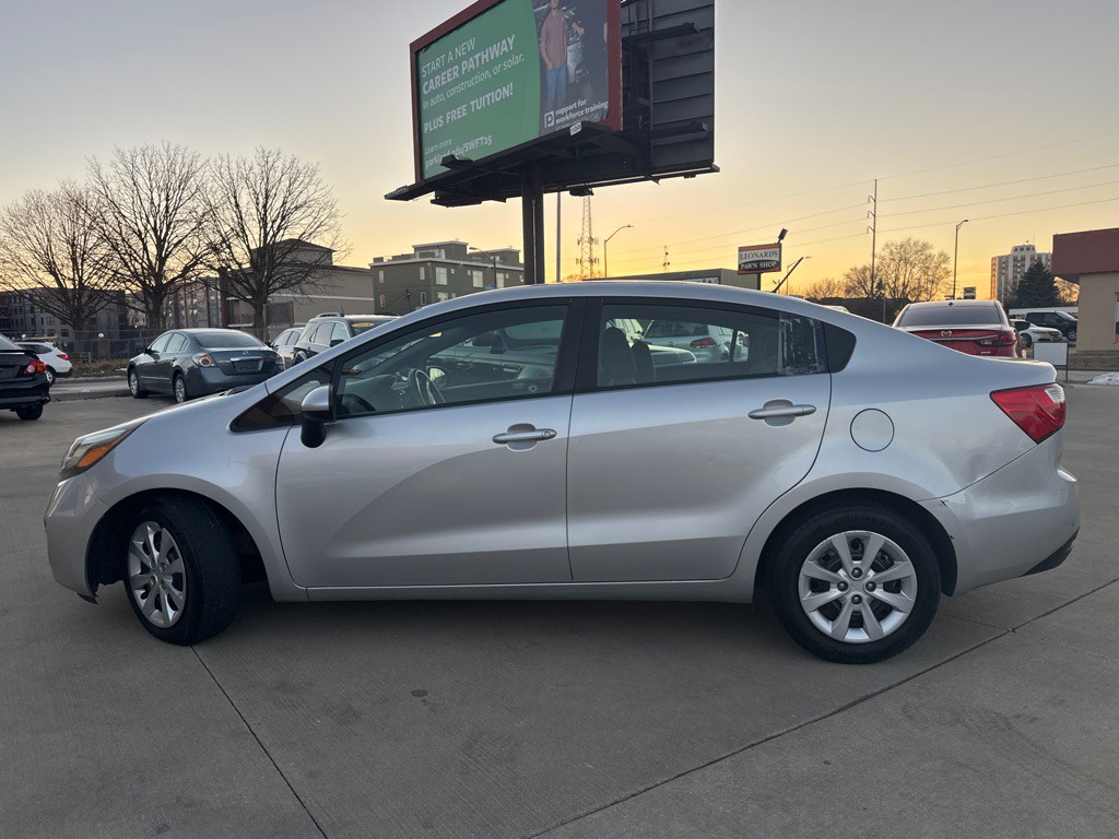 2013 Kia Rio Image 11