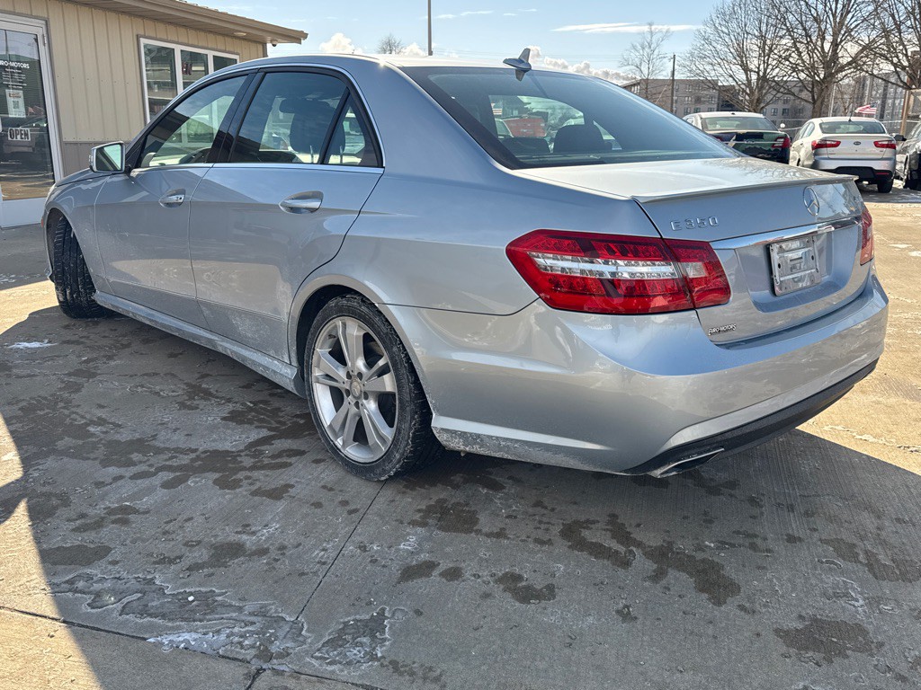 2013 Mercedes-Benz E-Class Image 10