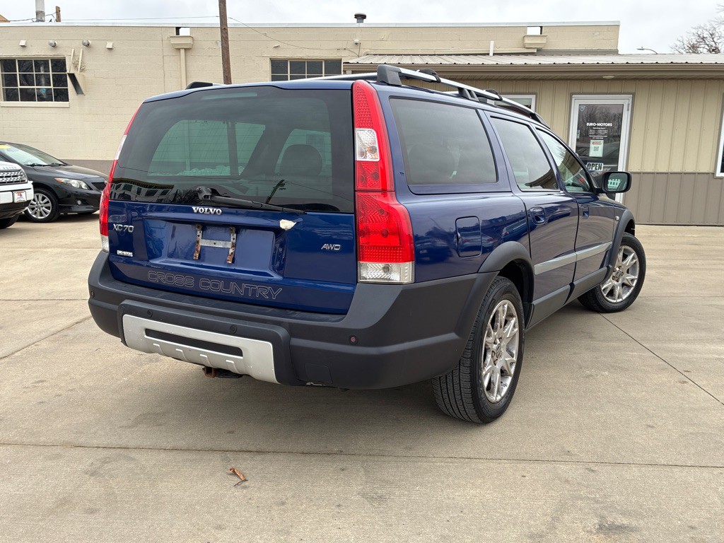 2006 Volvo XC70 Image 5