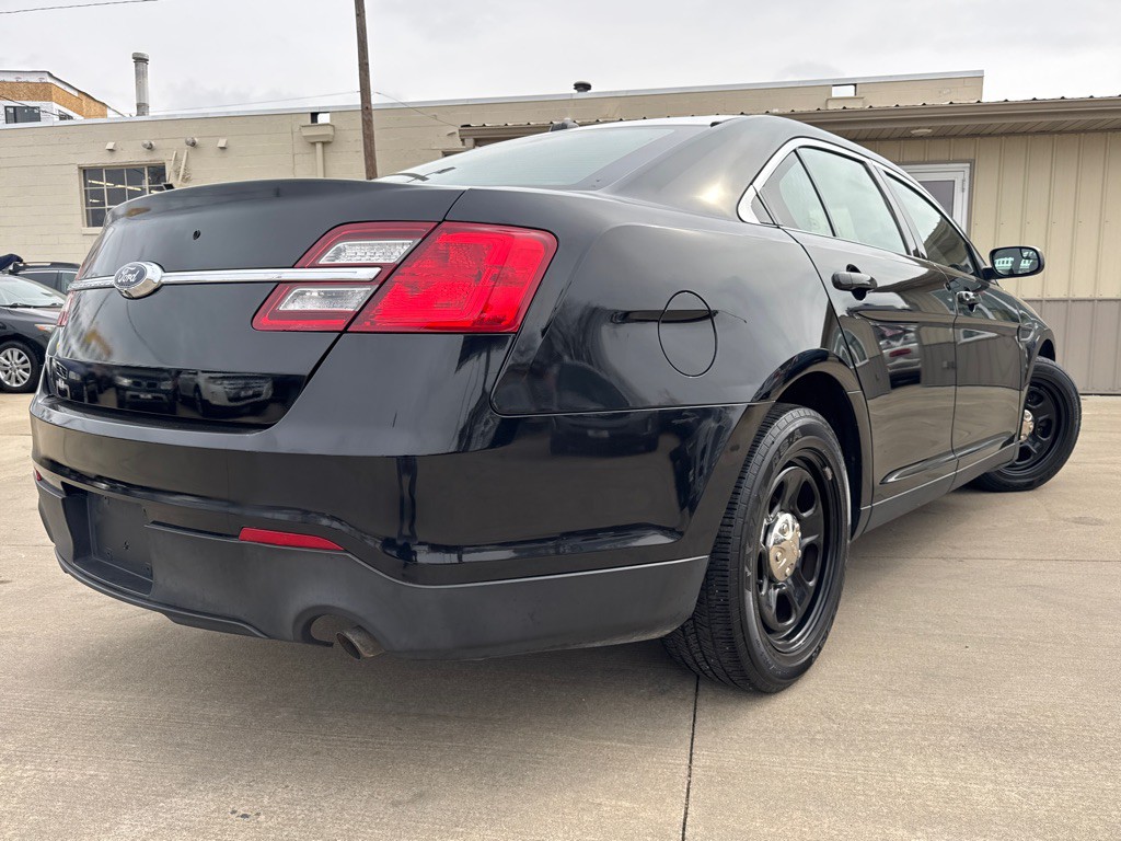 2019 Ford Taurus Image 5