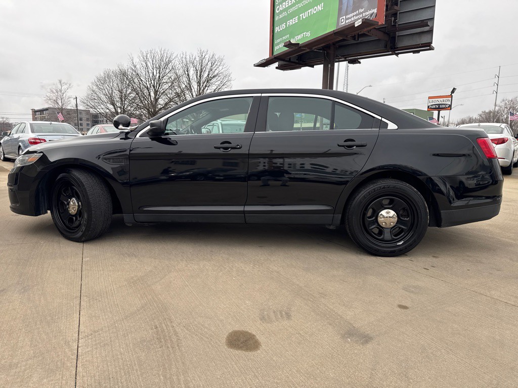 2019 Ford Taurus Image 8