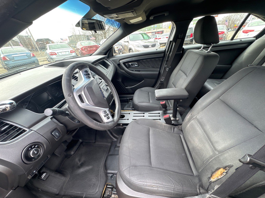 2019 Ford Taurus Image 12