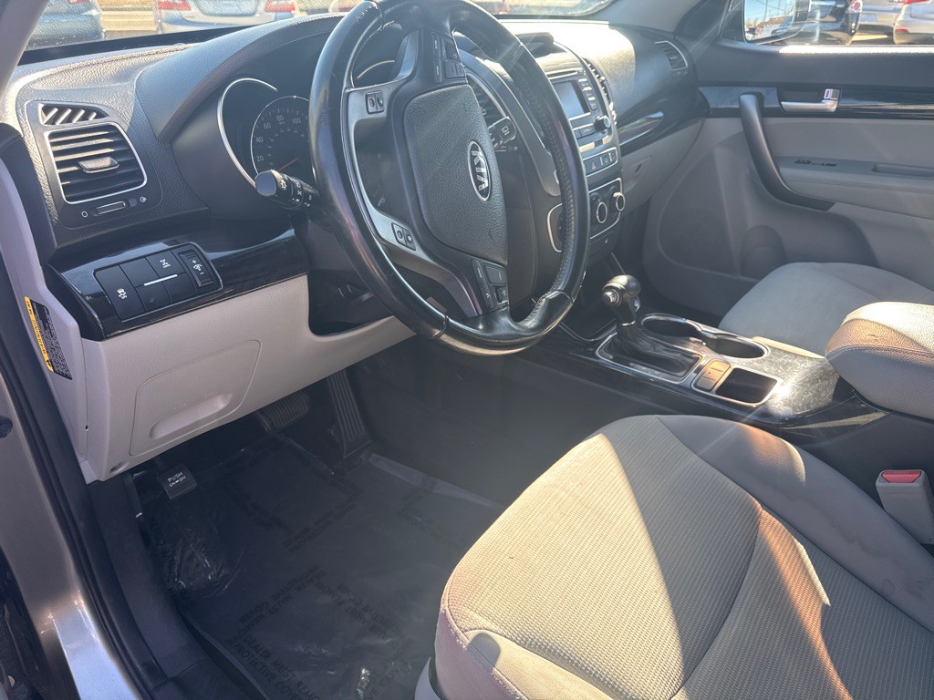 2014 Kia Sorento Image 12