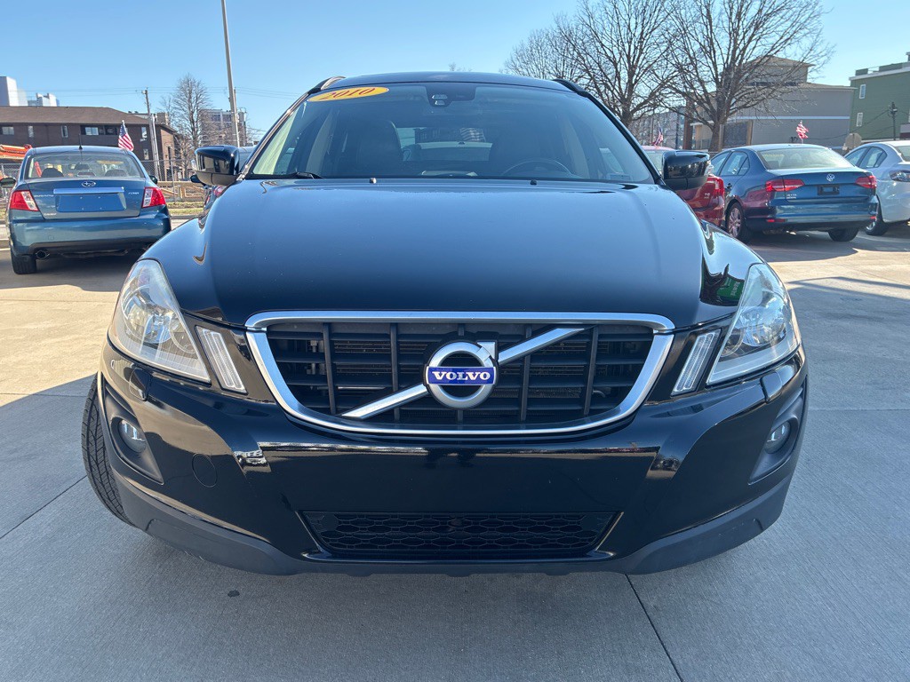 2010 Volvo XC60 Image 2
