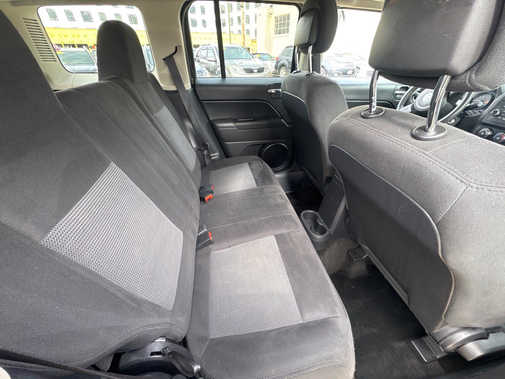 2015 Jeep Patriot Image 6