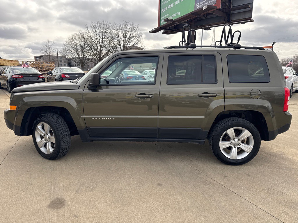 2015 Jeep Patriot Image 11