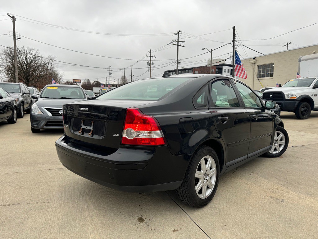 2007 Volvo S40 Image 5