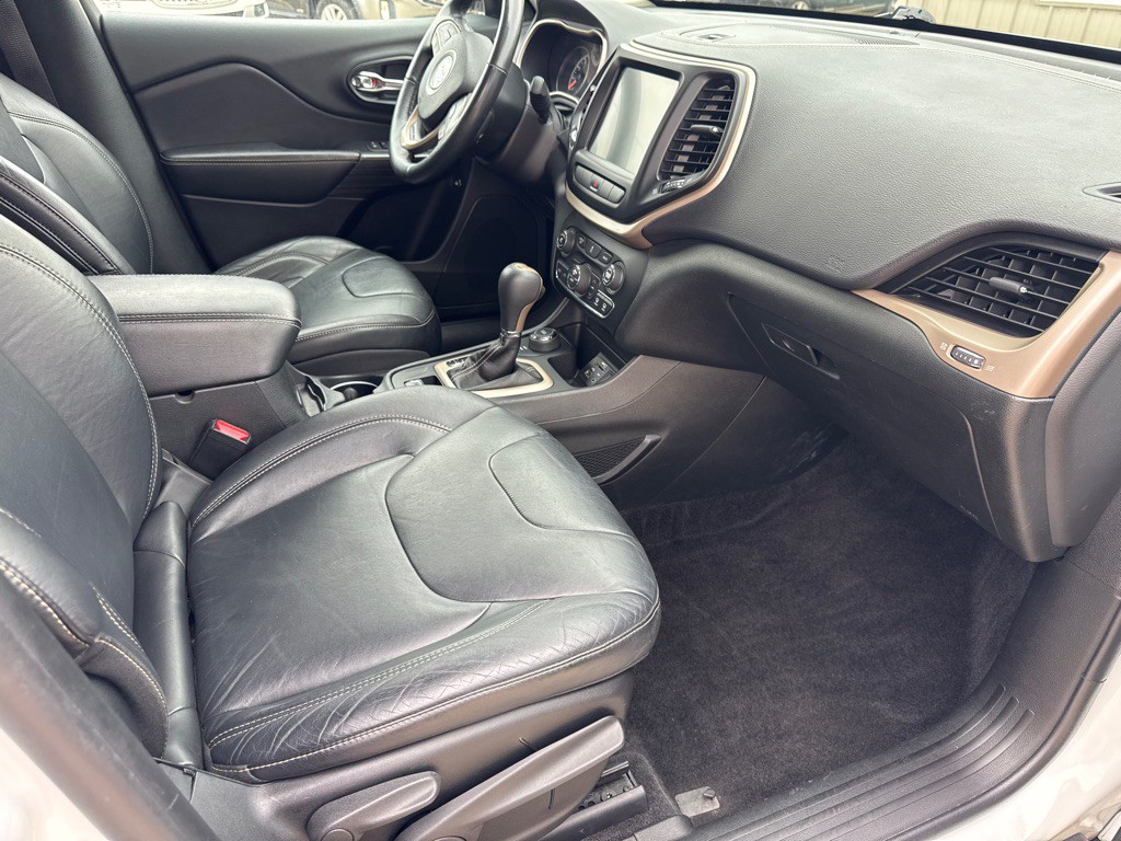 2014 Jeep Cherokee Image 9