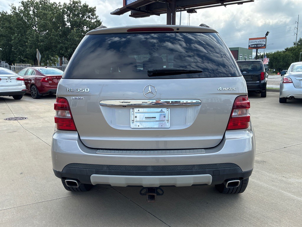 2008 Mercedes-Benz M-Class Image 6
