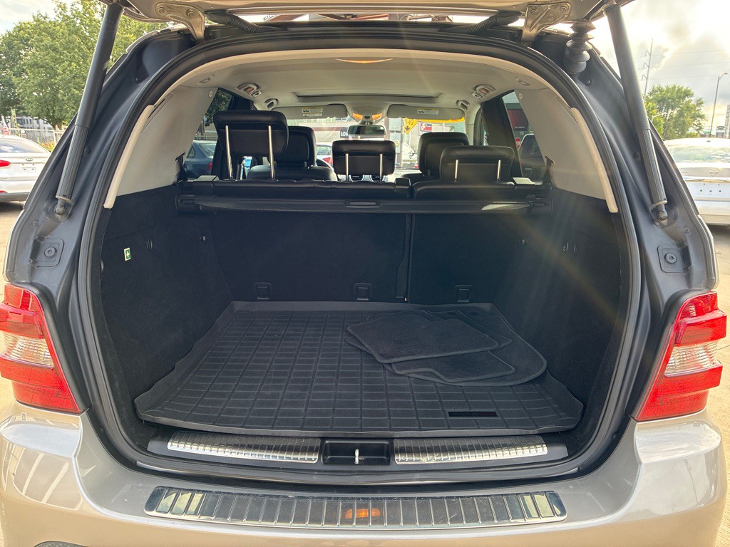 2008 Mercedes-Benz M-Class Image 11
