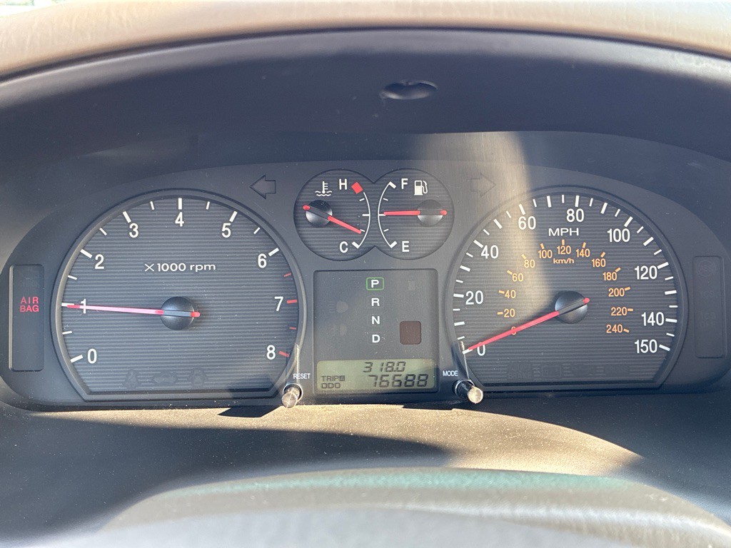 2002 Hyundai Sonata Image 14