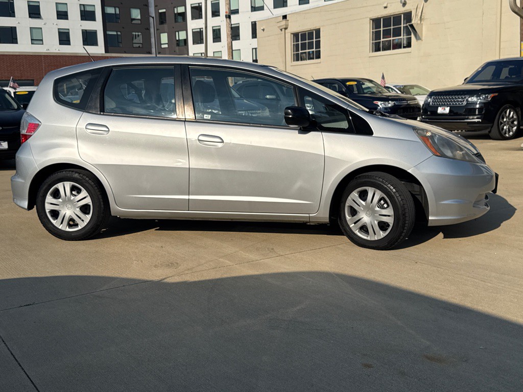 2011 Honda Fit Image 8