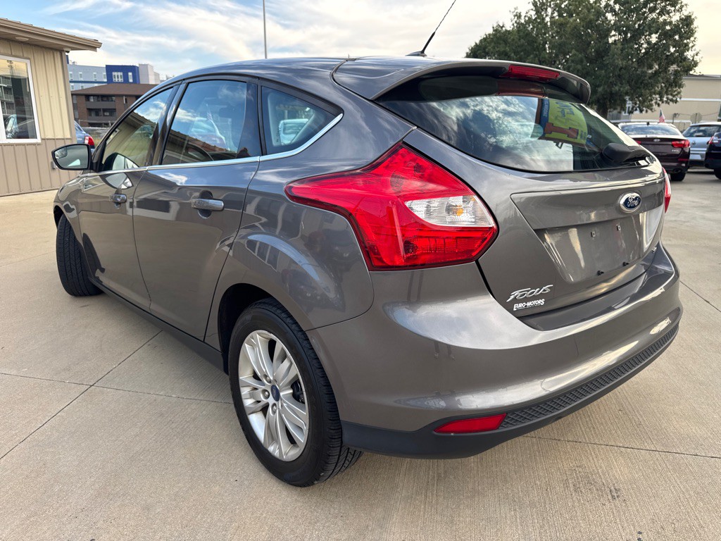 2012 Ford Focus Image 6