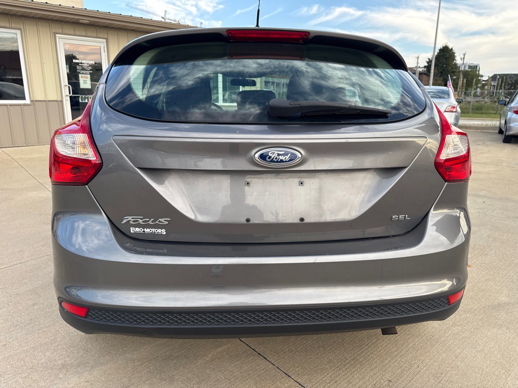 2012 Ford Focus Image 7