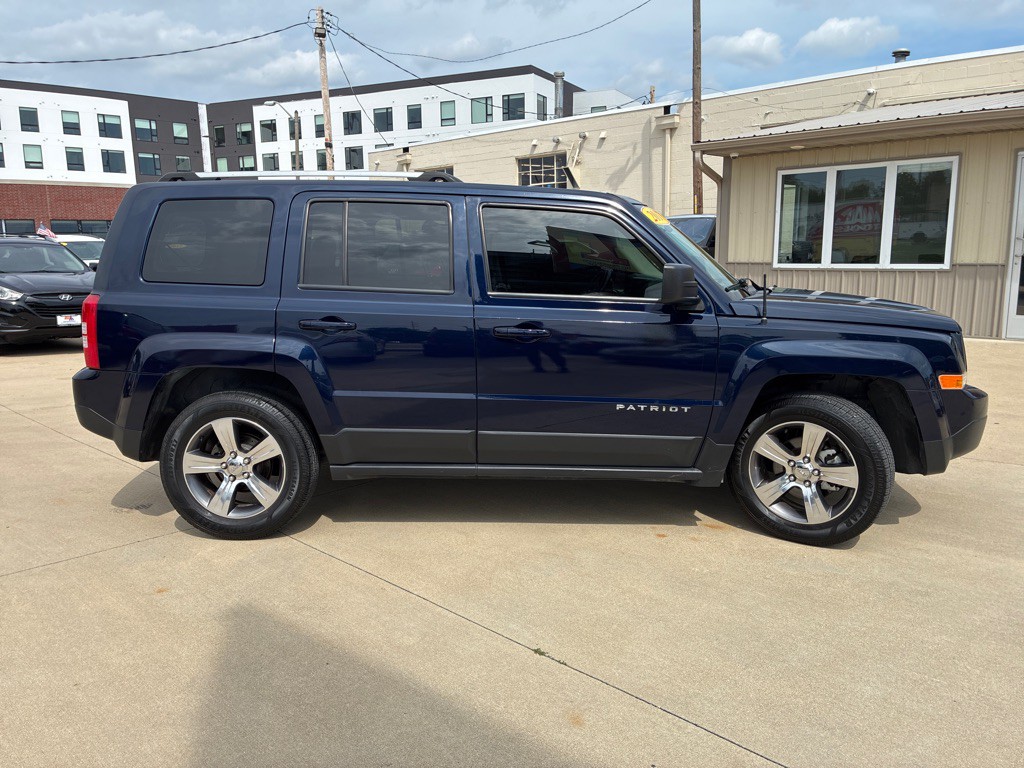 2017 Jeep Patriot Image 4