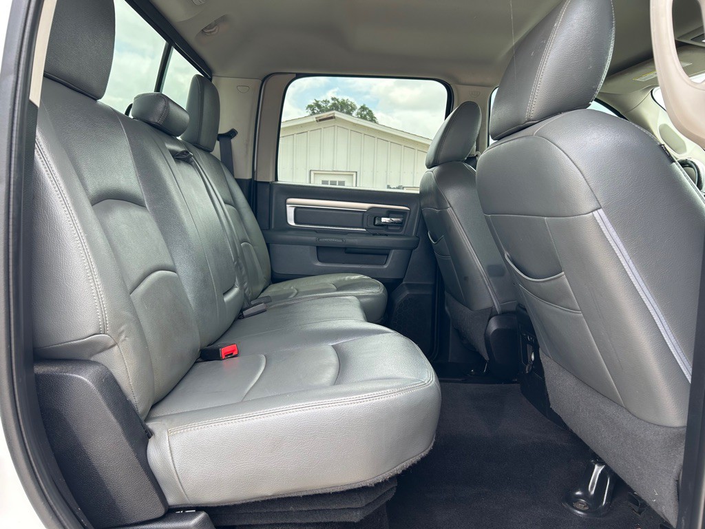 2016 RAM 2500 Image 13